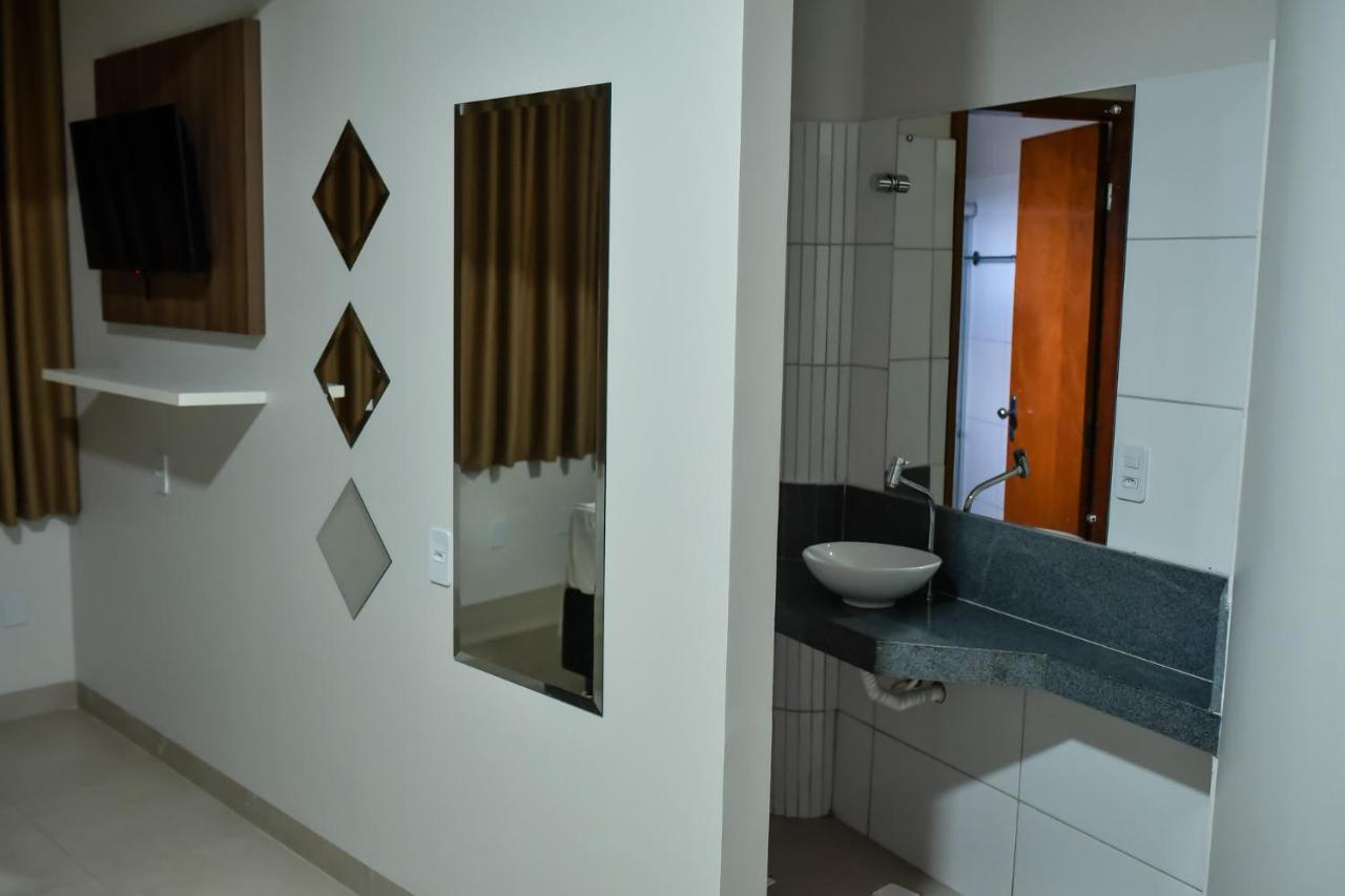 Tangará Hotel Paraiso do Tocantins Bagian luar foto